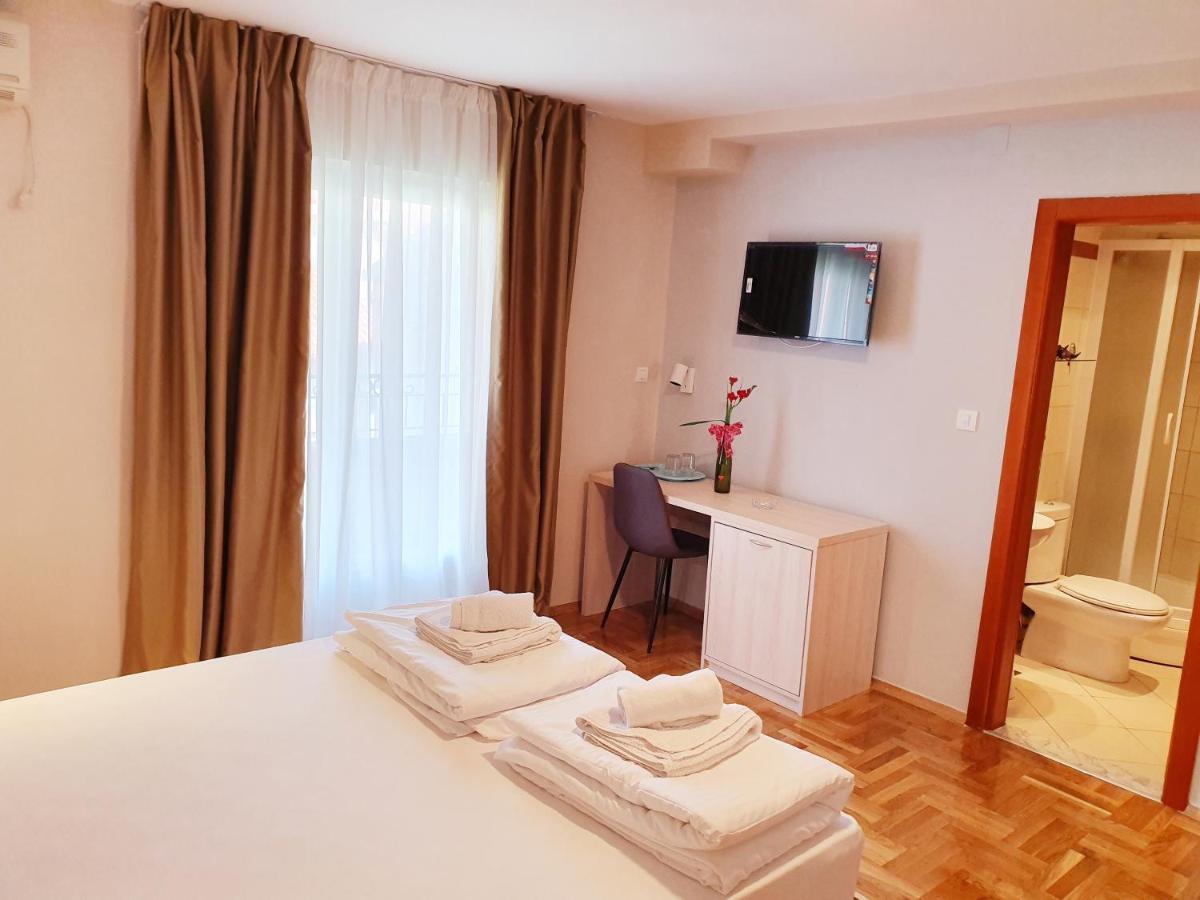 Apartments Pier Budva Bagian luar foto