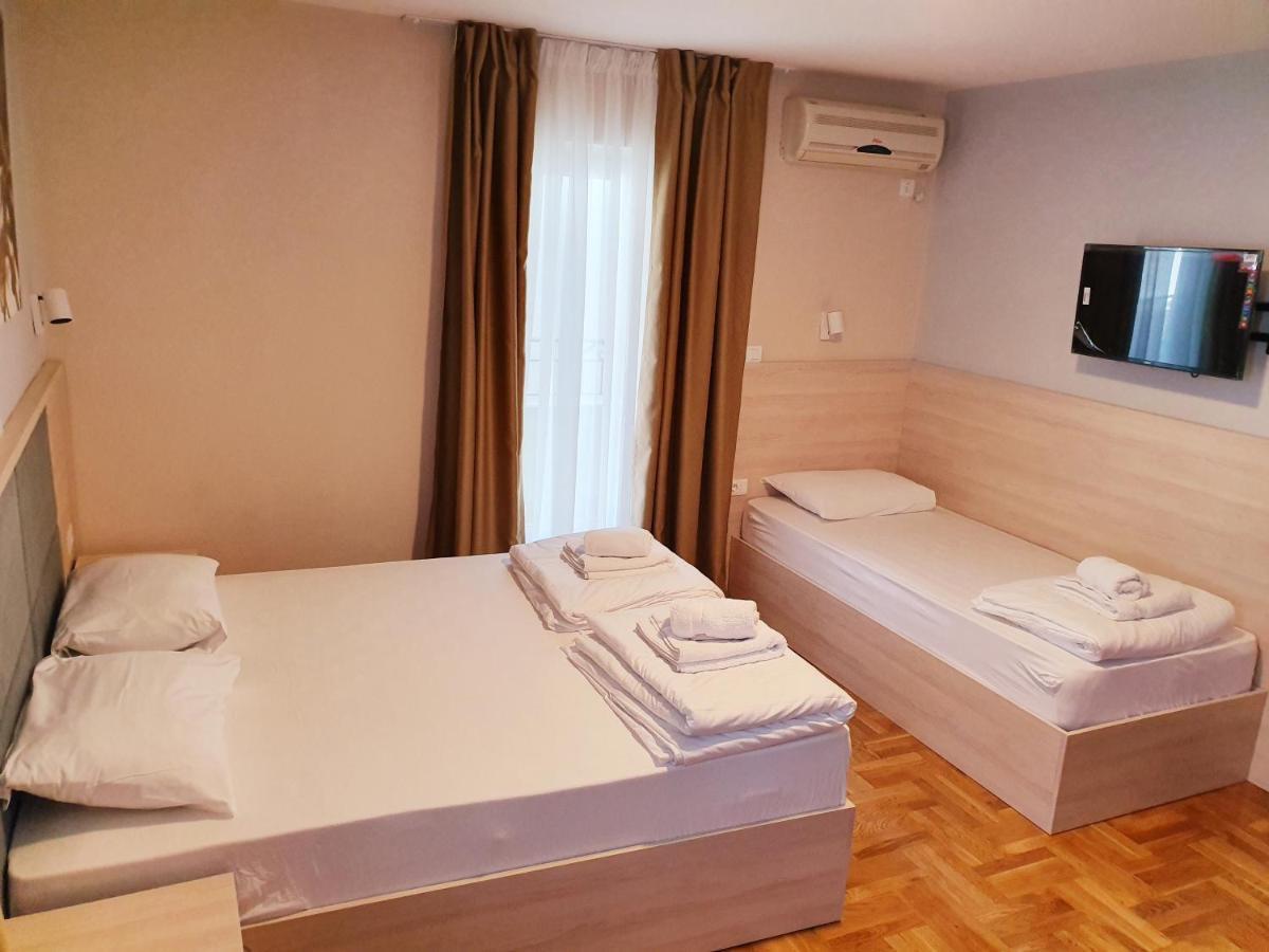 Apartments Pier Budva Bagian luar foto
