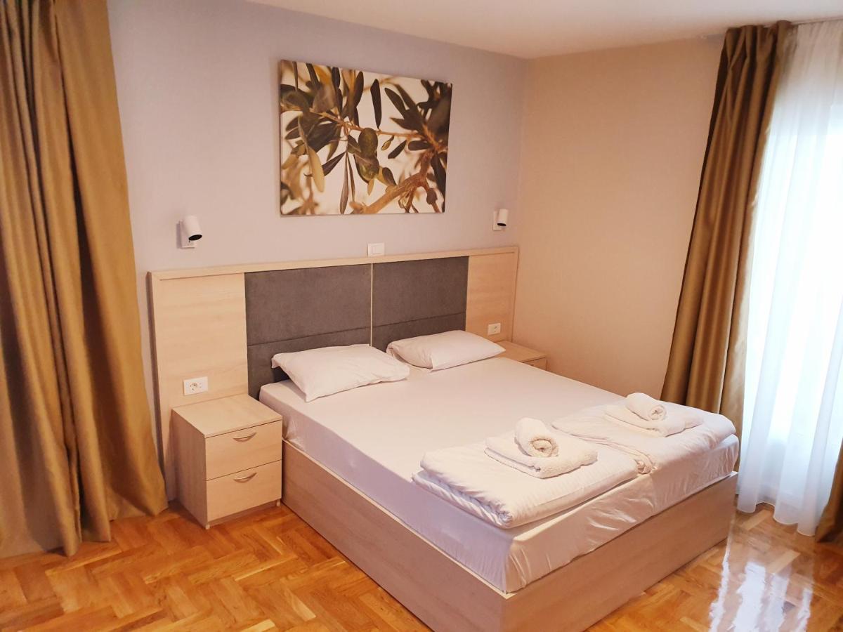 Apartments Pier Budva Bagian luar foto